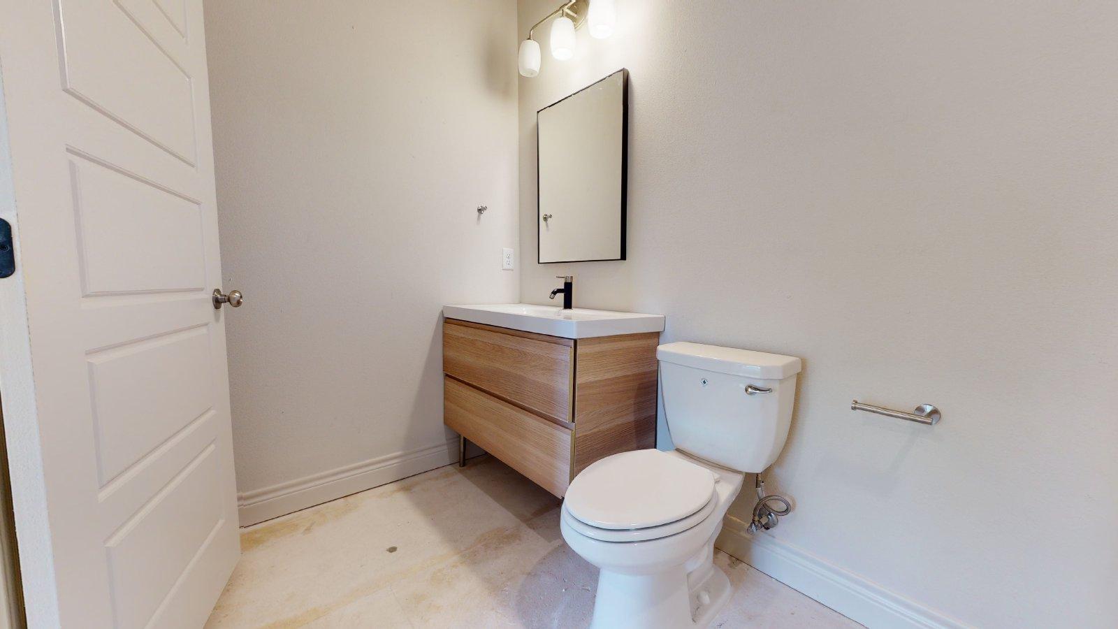 305 W 27th Street, Suite 227 property image